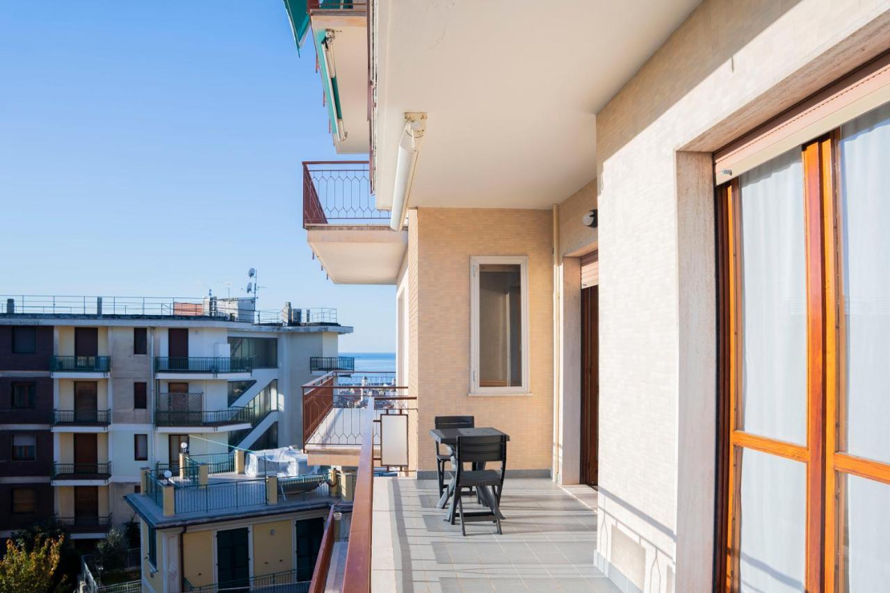 093 - Casa Panorama, Vista Mare E Vista Portofino, 500 Metri Centro Di Chiavari, Posto Auto Gratis Incluso Lägenhet Exteriör bild