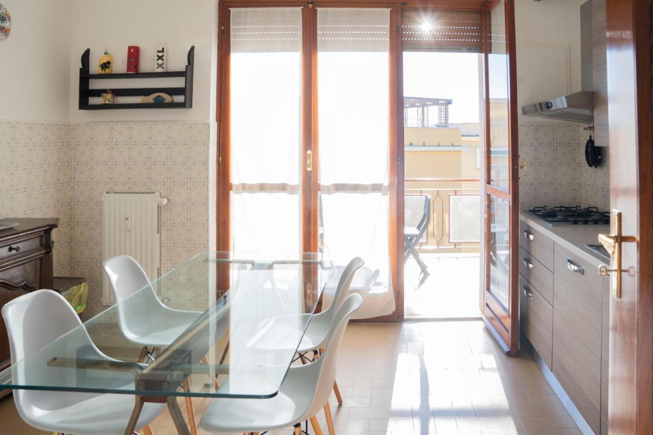 093 - Casa Panorama, Vista Mare E Vista Portofino, 500 Metri Centro Di Chiavari, Posto Auto Gratis Incluso Lägenhet Exteriör bild